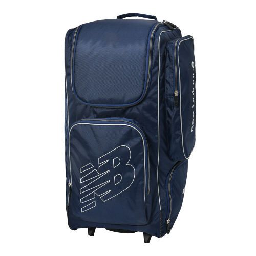 New Balance 600 Combo Cricket Bag 2026